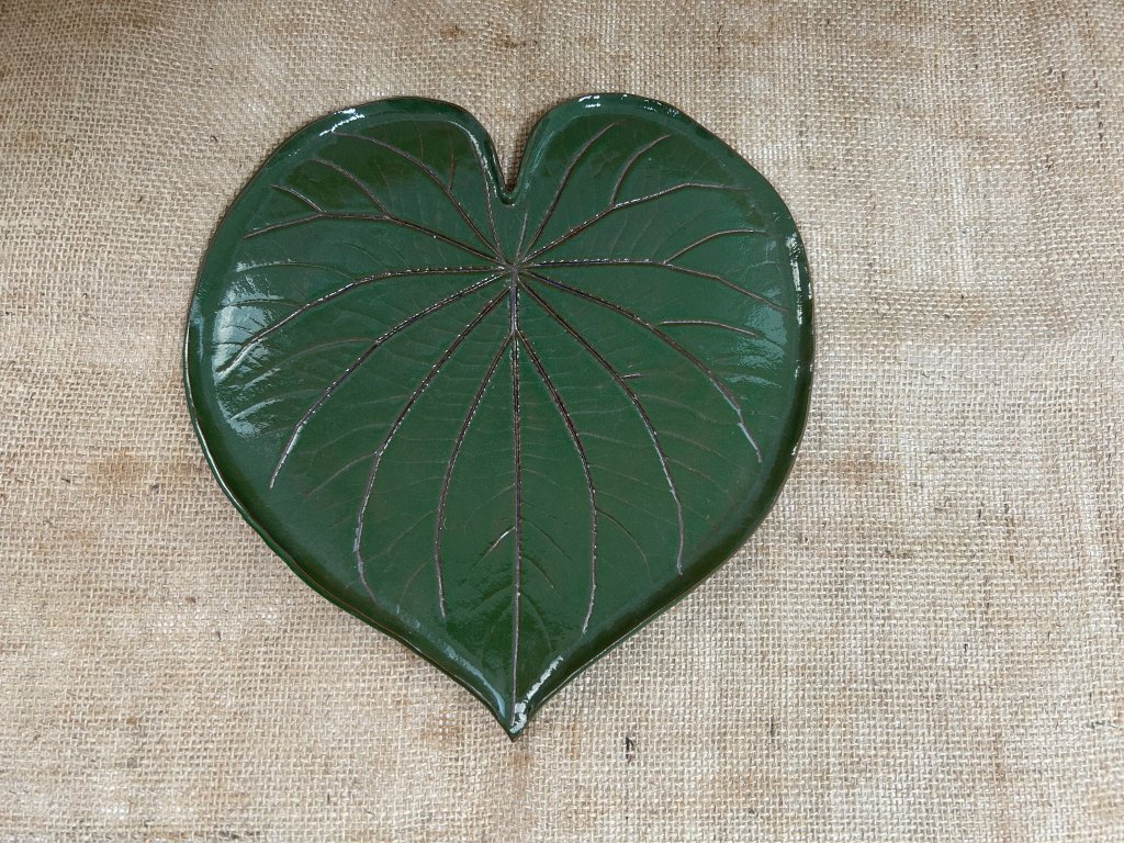Prato Grande Folha Verde